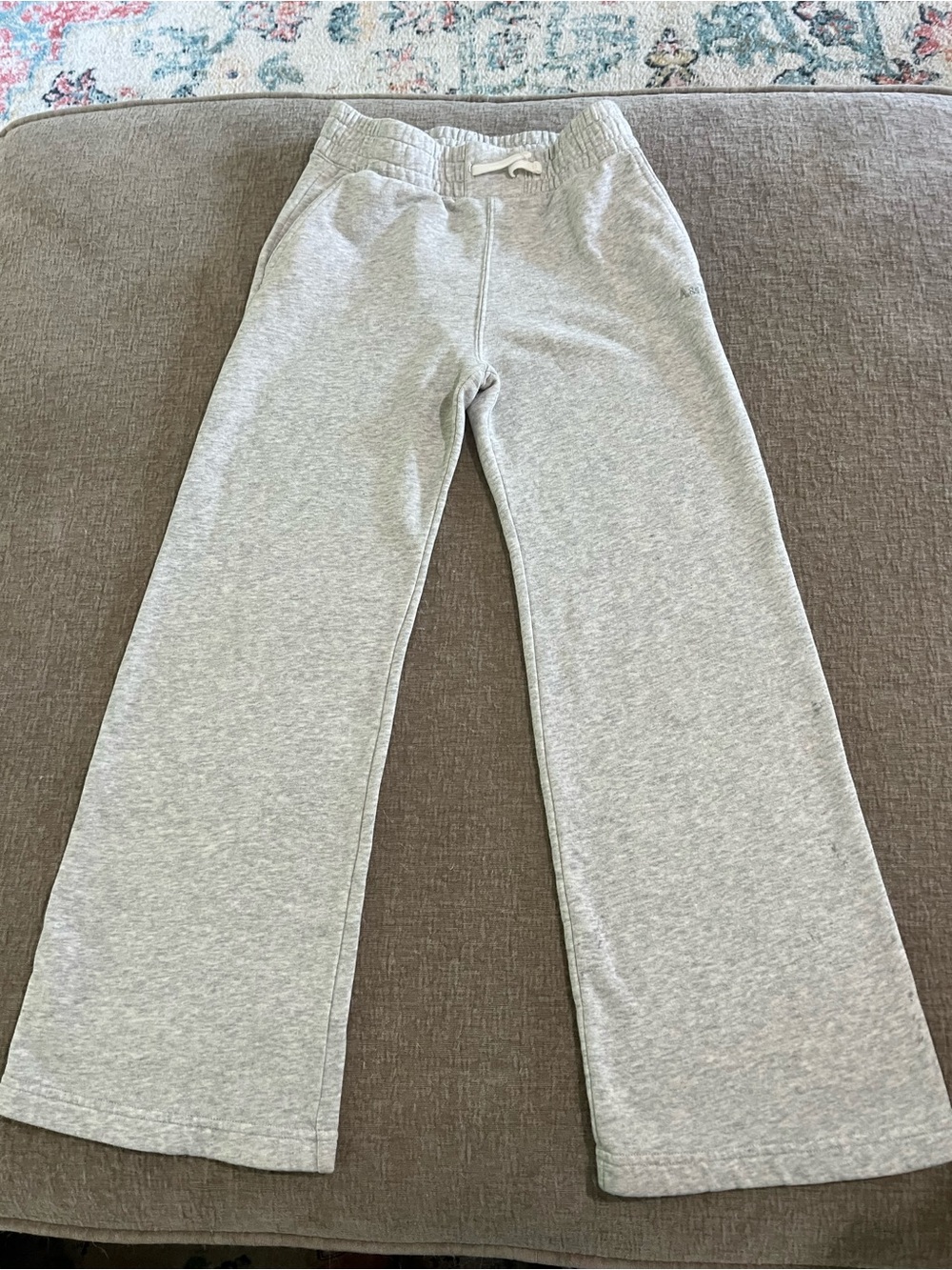 abercrombie kids Essential Baggy Light Gray Wide-Leg Sweatpants Girls 11/12